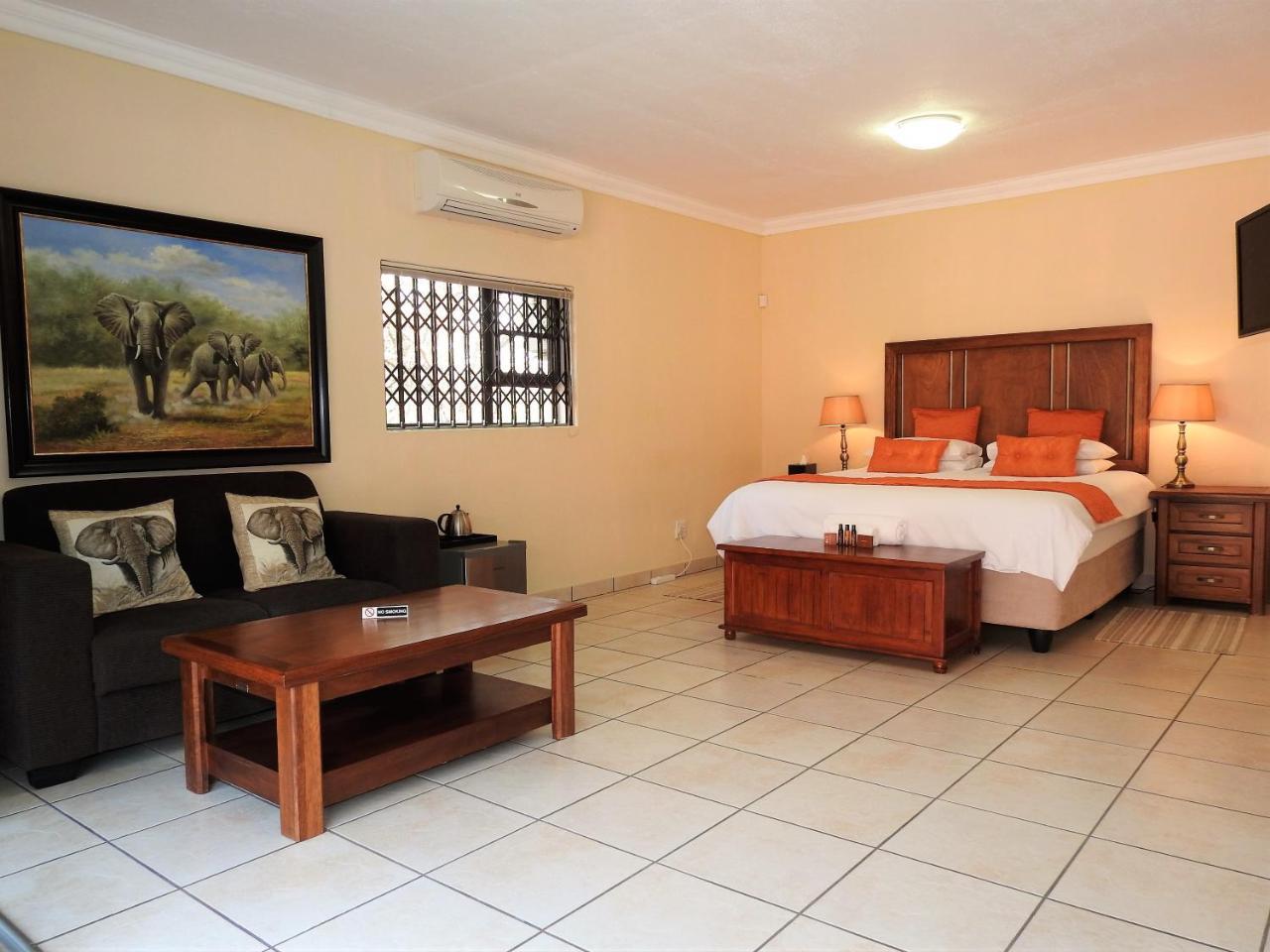 Ubuntu Bed And Breakfast Marloth Park Esterno foto